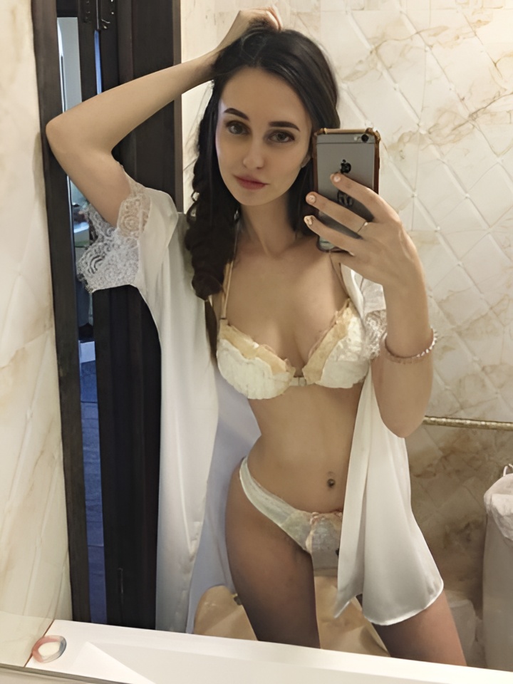 Олеся привлекальеная девушка из Мытищ цена от 4000 руб