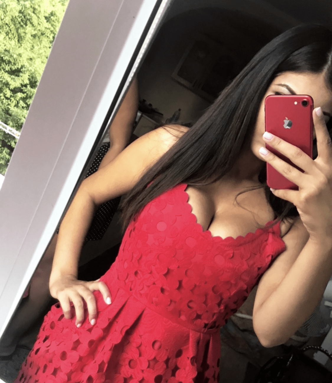 Аксинья привлекальеная девушка из Мытищ цена от 3000 руб