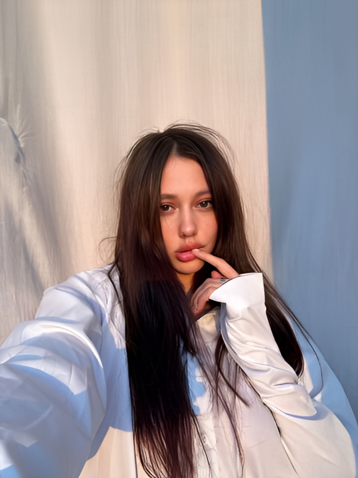 Индивидуалка Кира, доступна для личного знакомства от 10000 руб