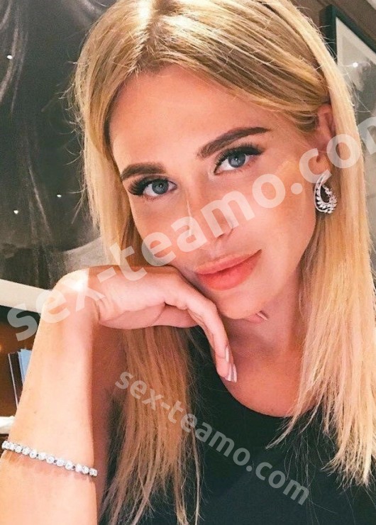 Карина привлекательная девушка из Мытищ цена от 3500 руб