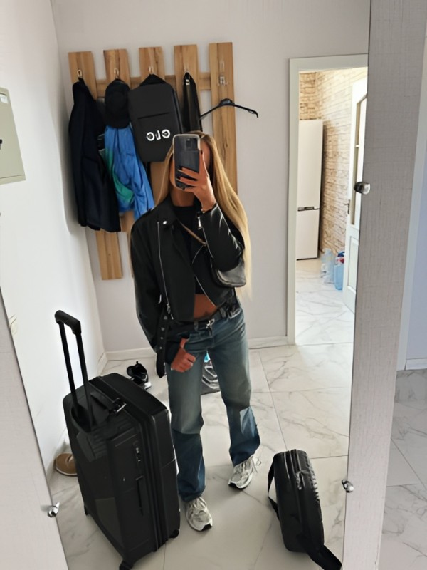 Агнесса привлекательная девушка из Мытищ цена от 2500 руб