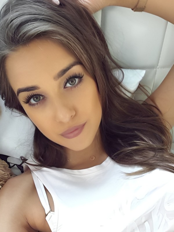 Мелисса привлекательная девушка из Мытищ цена от 3000 руб