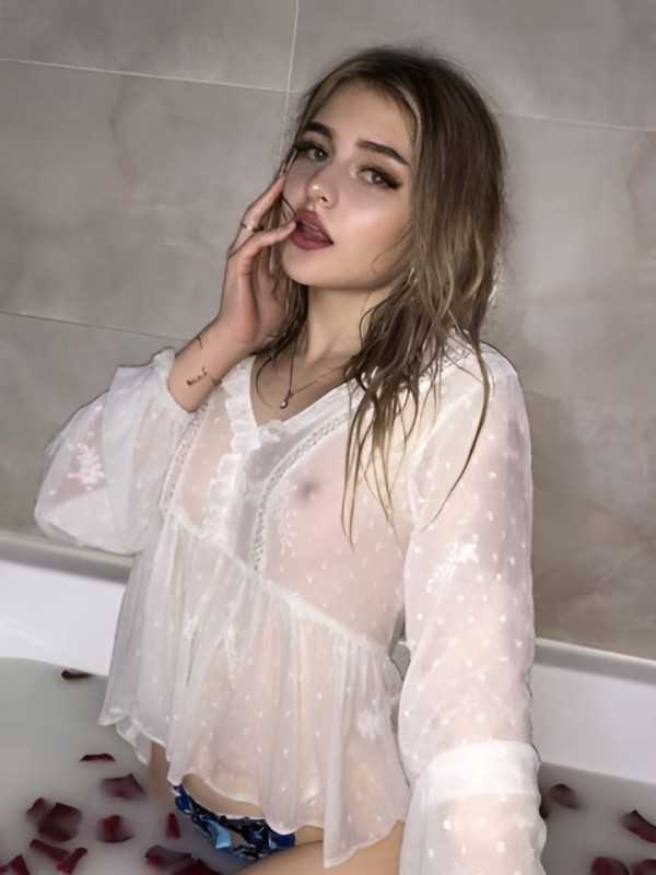 Рада привлекательная девушка из Мытищ цена от 2500 руб