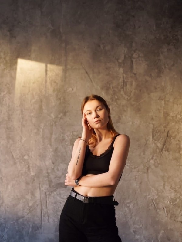 Ульяна привлекательная девушка из Мытищ цена от 8000 руб