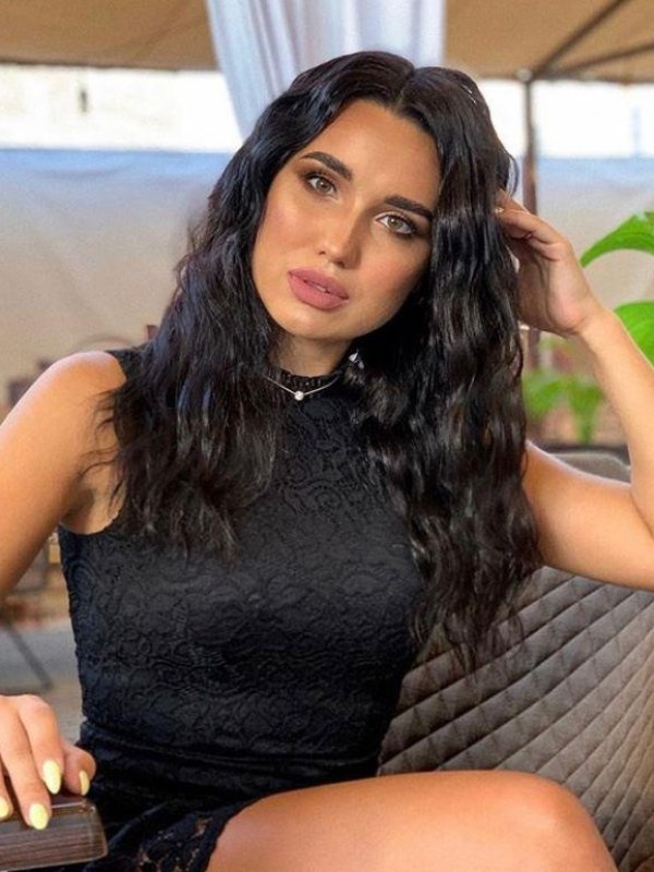 🎥 Тони привлекательная девушка из Мытищ цена от 5000 руб