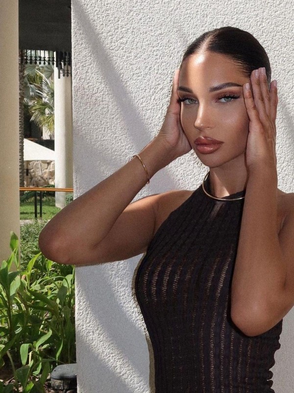 Марианна привлекательная девушка из Мытищ цена от 4000 руб